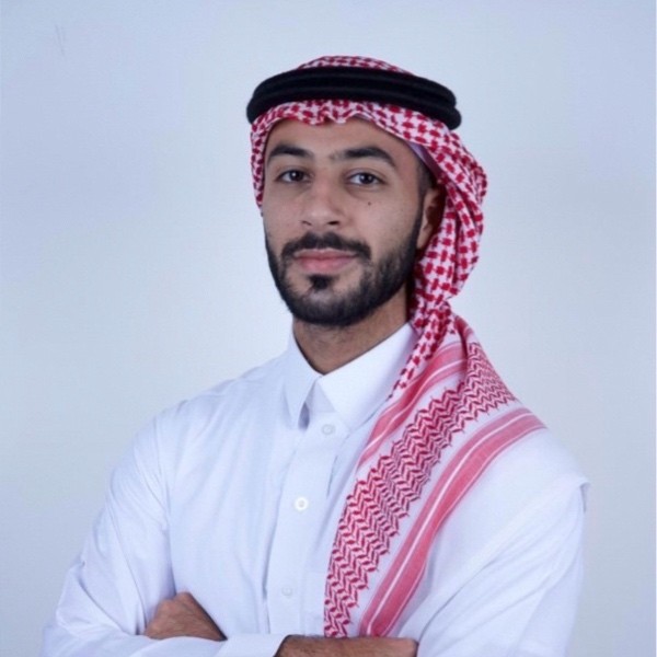 Rami Alomran headshot